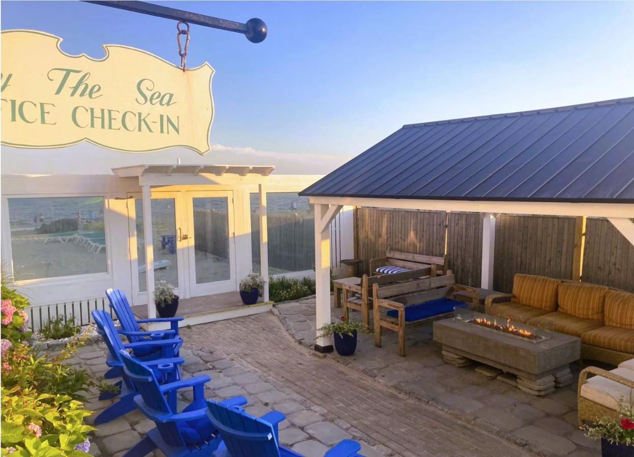 דניס פורט By The Sea Guests Bed & Breakfast And Suites מראה חיצוני תמונה