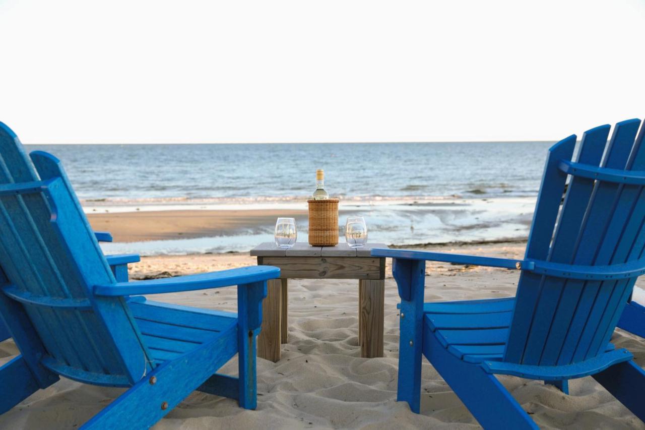 דניס פורט By The Sea Guests Bed & Breakfast And Suites מראה חיצוני תמונה