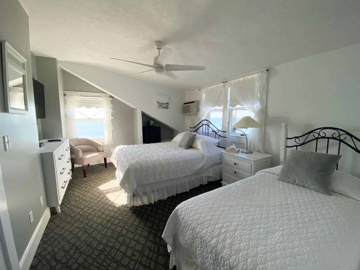 דניס פורט By The Sea Guests Bed & Breakfast And Suites מראה חיצוני תמונה