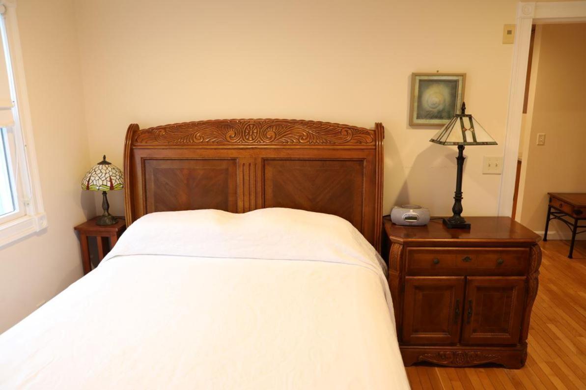 דניס פורט By The Sea Guests Bed & Breakfast And Suites חדר תמונה